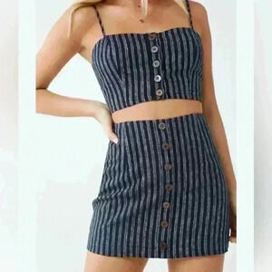 Women’s Forever 21 outfit size large